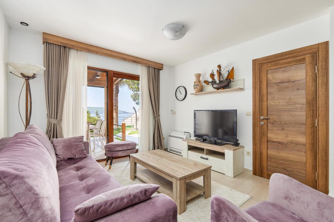 Meridian Hotel Budva Luaran gambar