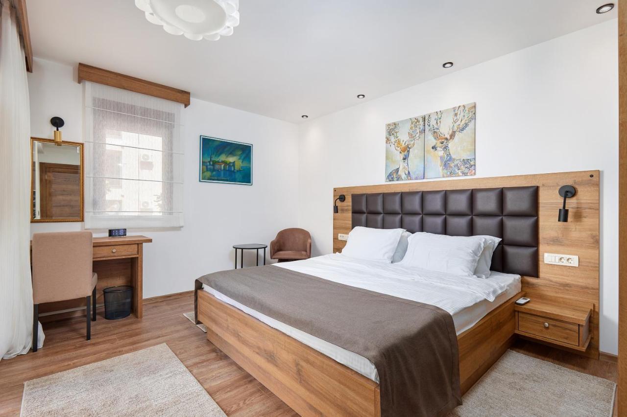 Meridian Hotel Budva Luaran gambar