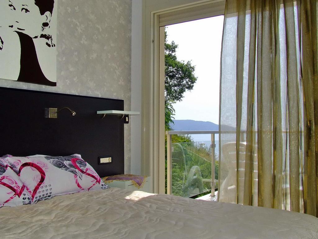 Meridian Hotel Budva Luaran gambar