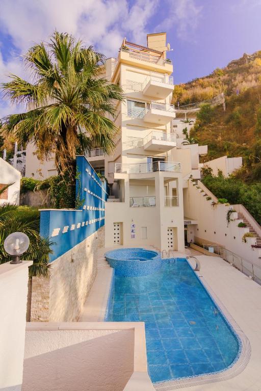 Meridian Hotel Budva Luaran gambar