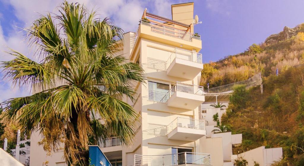 Meridian Hotel Budva Luaran gambar